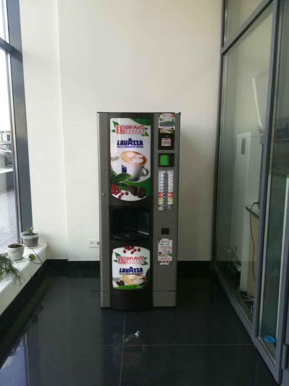 Smart-House Smart Kvartira S Kukhnei Vozle Metro. 基輔 外观 照片